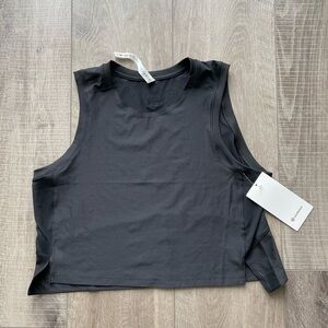 Lululemon Mesh Back Cropped Train Tank Top in Black Size 10